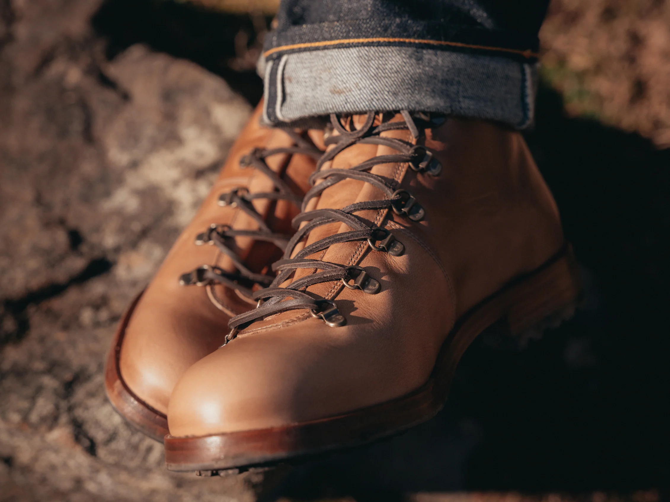 The HAROLD Hiking Boot - Horween Natural Leather - Image 4